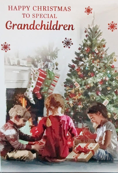 Grandchildren Christmas - Children & Tree