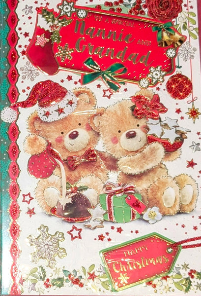 Nannie & Grandad Christmas - Cute Bears With Gifts