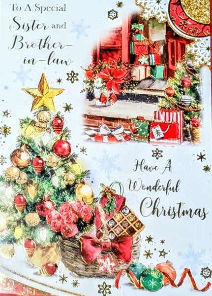 Sister & Brother In Law Christmas - Traditional Tree & Gift Basket